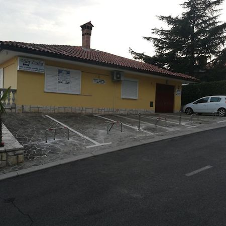 Guest House Vila Luka 波尔托罗 外观 照片